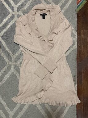 White House Black Market Cream Ruffle-Trim Long Sleeve Wrap Cardigan